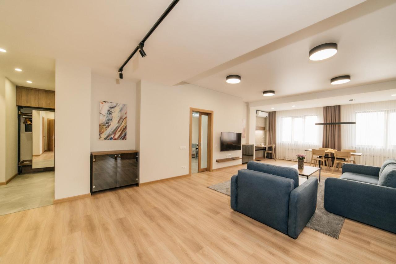 Solutel Apartments-34 Biszkek Zewnętrze zdjęcie
